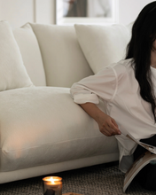 Load image into Gallery viewer, Doria Sofa