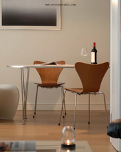 Load image into Gallery viewer, Seven Chair