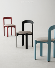 Load image into Gallery viewer, Soft Rey Chair