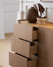 Load image into Gallery viewer, Curvy Oak Sideboard