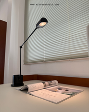 Load image into Gallery viewer, Lumina Lamp