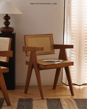 Load image into Gallery viewer, Piere Chair