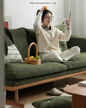 Load image into Gallery viewer, Ueno Sofa