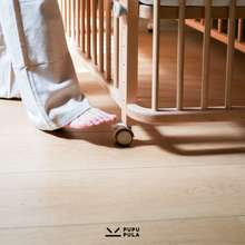 Load image into Gallery viewer, Kick It! 4-in-1 Baby Cot