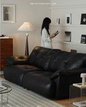 Load image into Gallery viewer, Buddy Sofa