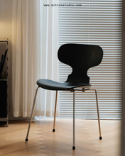 Load image into Gallery viewer, Ant Chair