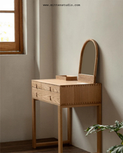 Load image into Gallery viewer, Mumo Dresser