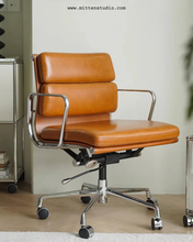 Load image into Gallery viewer, EA Soft Pad Chair