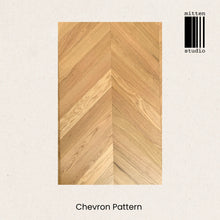 Load image into Gallery viewer, Natural Solid Oak floor (Engineering wood)