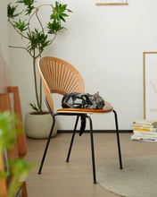 Load image into Gallery viewer, The Sun Chair