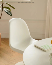 Load image into Gallery viewer, Panton Chair