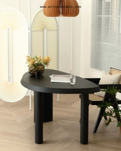 Load image into Gallery viewer, Cassina Table