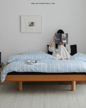 Load image into Gallery viewer, Wilson Platform Bed