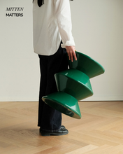 Load image into Gallery viewer, Circular Edge Stool