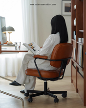Load image into Gallery viewer, Aleph Chair