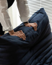 Load image into Gallery viewer, Caterpillar Sofa (One-Seat)