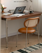 Load image into Gallery viewer, Newman Chair
