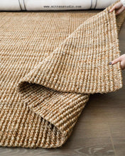 Load image into Gallery viewer, Jute Rug