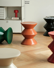 Load image into Gallery viewer, Circular Edge Stool