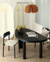 Load image into Gallery viewer, Cassina Table