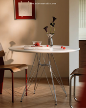 Load image into Gallery viewer, Eames Table