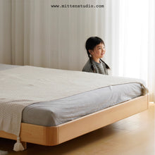 Load image into Gallery viewer, Cloud Bed