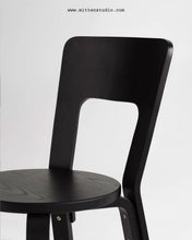 Load image into Gallery viewer, AT Chair