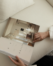 Load image into Gallery viewer, Doria Sofa