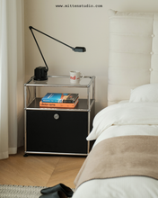 Load image into Gallery viewer, B&T Nightstand 02