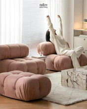 Load image into Gallery viewer, Camelon Sofa