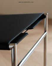Load image into Gallery viewer, Aileen Chair