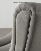 Load image into Gallery viewer, Slide Sofa