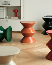 Load image into Gallery viewer, Circular Edge Stool