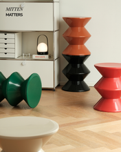Load image into Gallery viewer, Circular Edge Stool