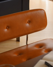 Load image into Gallery viewer, Hera Leather bench