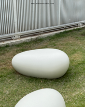Load image into Gallery viewer, Garden Pebble
