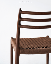 Load image into Gallery viewer, Molloe Chair