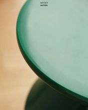 Load image into Gallery viewer, Circular Edge Stool