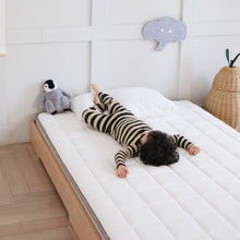 Load image into Gallery viewer, Latex & Natural Coconut Mattress