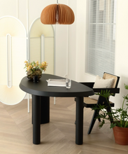 Load image into Gallery viewer, Cassina Table