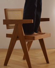 Load image into Gallery viewer, Piere Chair