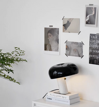 Load image into Gallery viewer, Snoopy Lamp