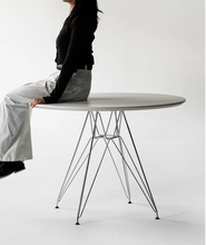 Load image into Gallery viewer, Eames Table