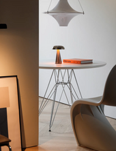 Load image into Gallery viewer, Eames Table