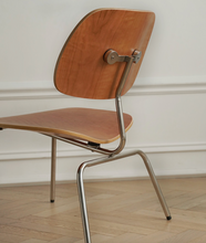 Load image into Gallery viewer, LCM Chair