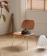 Load image into Gallery viewer, LCM Chair