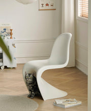 Load image into Gallery viewer, Panton Chair