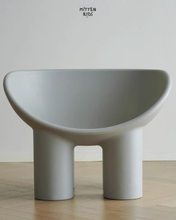 Load image into Gallery viewer, Roly Chair
