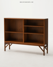 Load image into Gallery viewer, Fika Display Small Cabinet (May take longer than 60 days)
