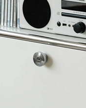 Load image into Gallery viewer, B&amp;T Cabinet 06
